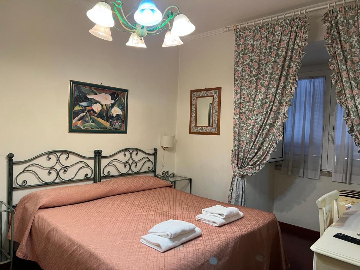 B&B San Michele A Porta Pia Rome Exterior photo