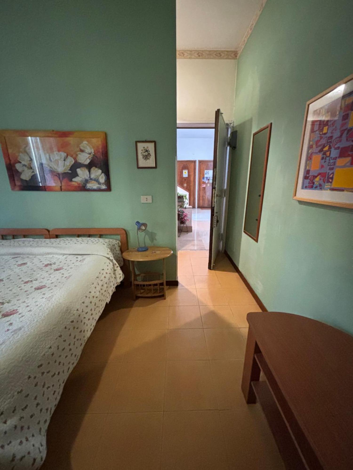 B&B San Michele A Porta Pia Rome Exterior photo