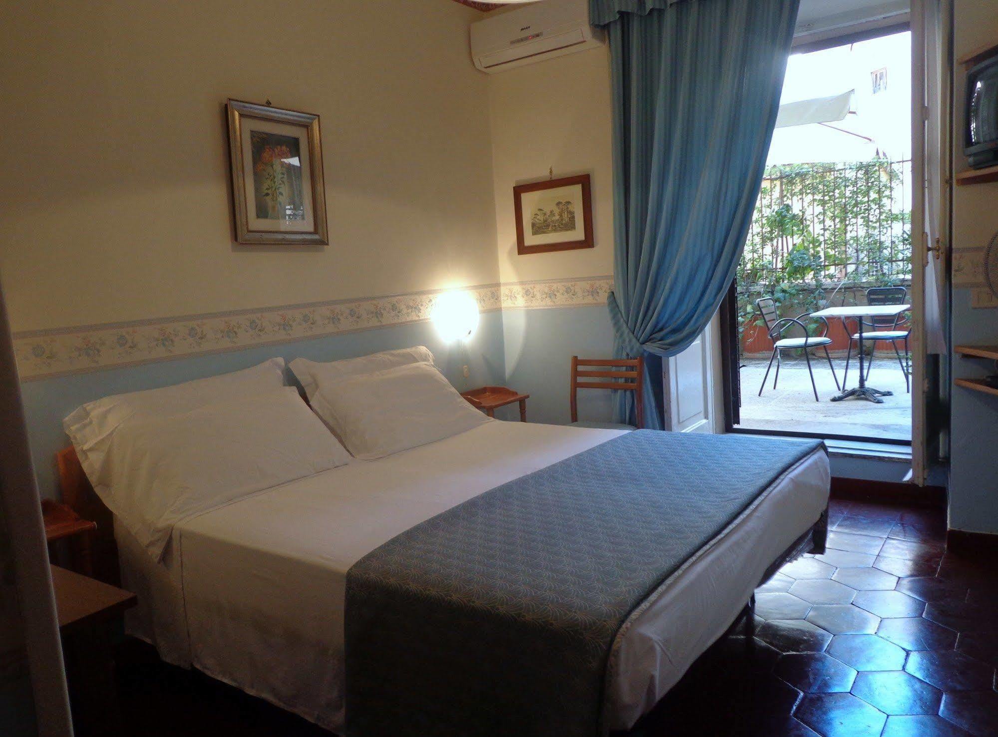 B&B San Michele A Porta Pia Rome Exterior photo